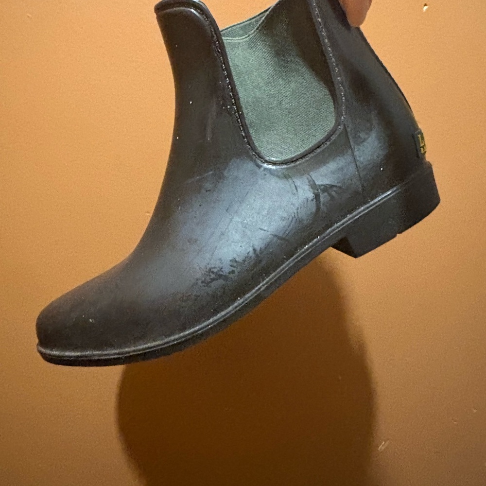 Women's Ralph Lauren Rain Boots with Green Trim - Picture 3 of 13